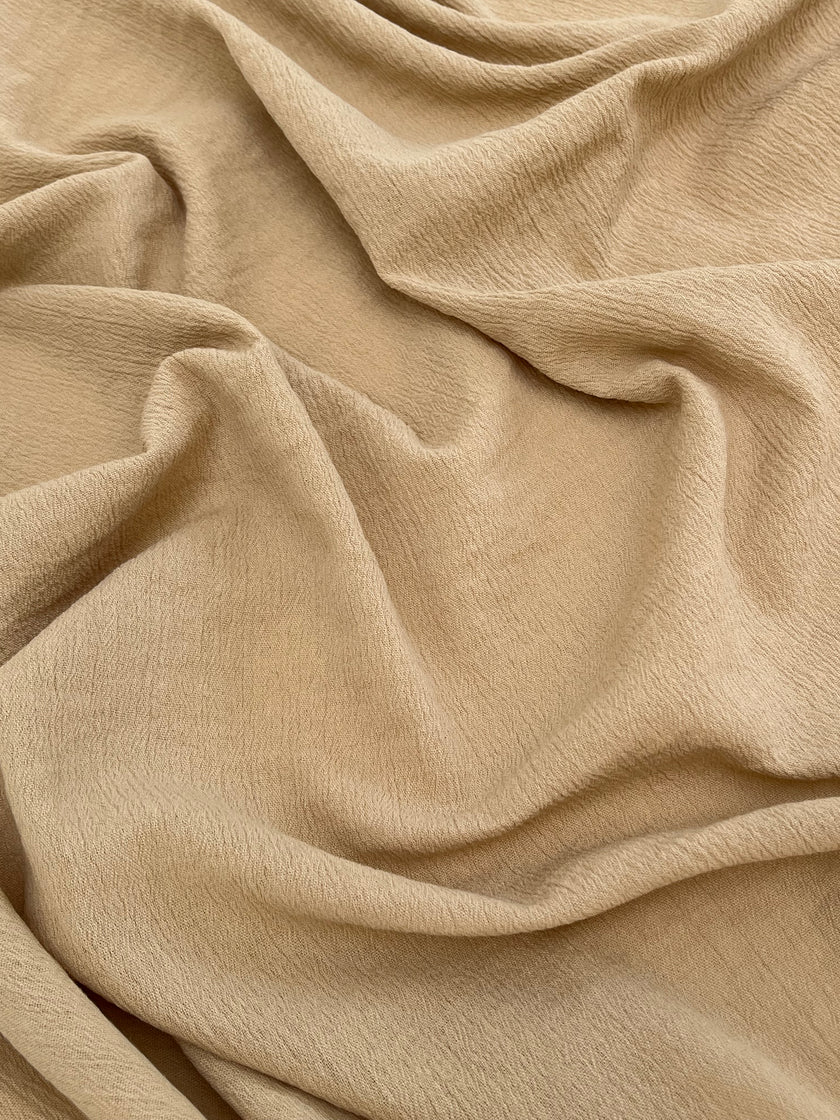 Buruşuk Tül Kumaş, Çok Renkli Seçenekler Mevcut, Sile Kumaş. Sile Kumaş, Bej, Taş Grisi, Şarap Kırmızısı, Deniz Mavisi, Mor, Şarap Kırmızısı.