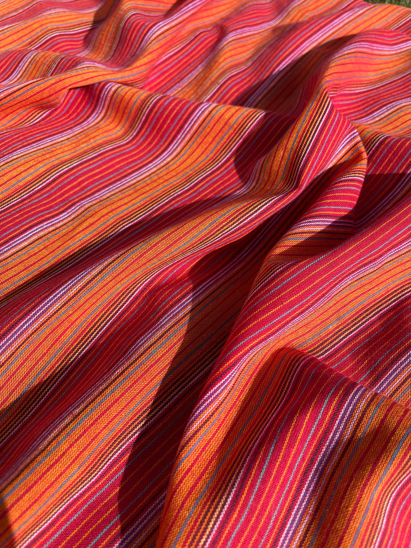 Metreyle Organik Pamuklu Kumaş, Çizgili İplik Boyalı Kumaş, Geniş En. Pembe Kırmızı Çok Renkli Seçenekler.