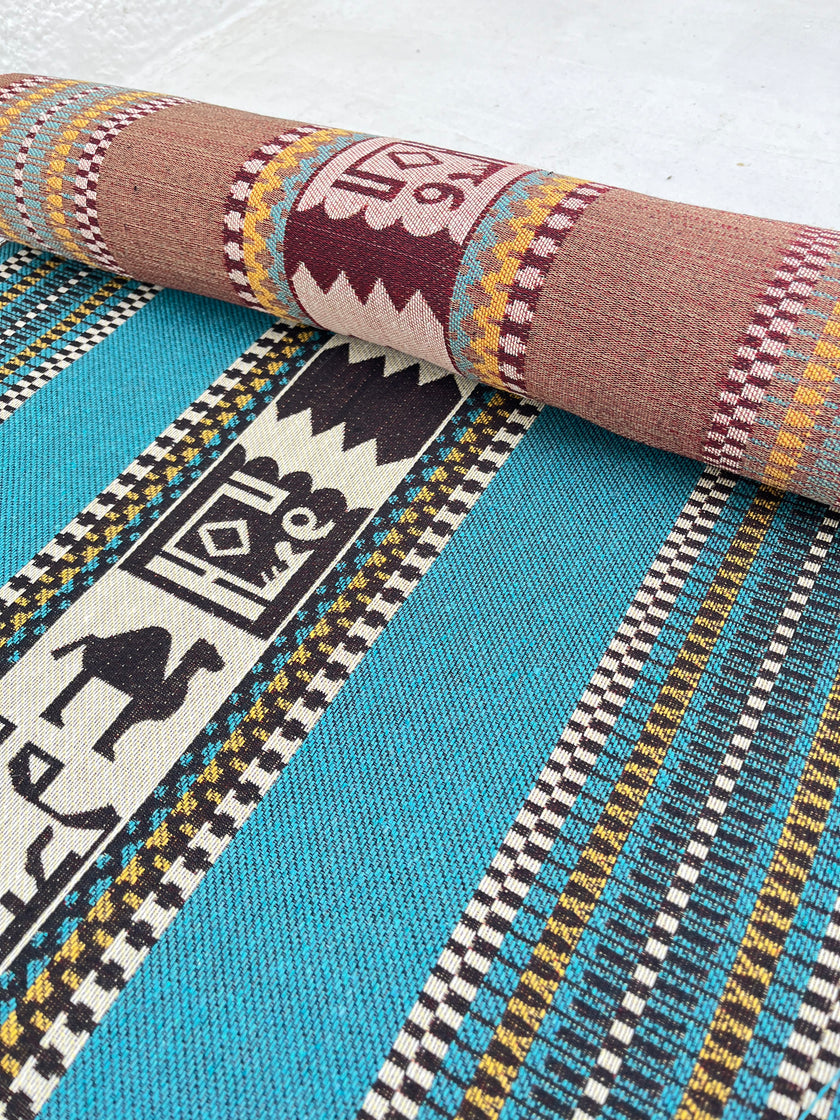 Ağır Ağırlık Kalın Jakarlı Pamuklu Kumaş Metre 400/m2 - Döşemelik Geleneksel Anadolu Etnik Desenli - Döşemelik Kumaşlar. %70 Pamuk %30 Polyester - 140 cm Genişlik. Halı Dokuma Mavi, Kırmızı, Sarı, Siyah Çok Renkli Seçenekler