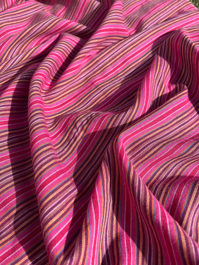 Metreyle Organik Pamuklu Kumaş, Çizgili İplik Boyalı Kumaş, Geniş En. Pembe Kırmızı Çok Renkli Seçenekler.