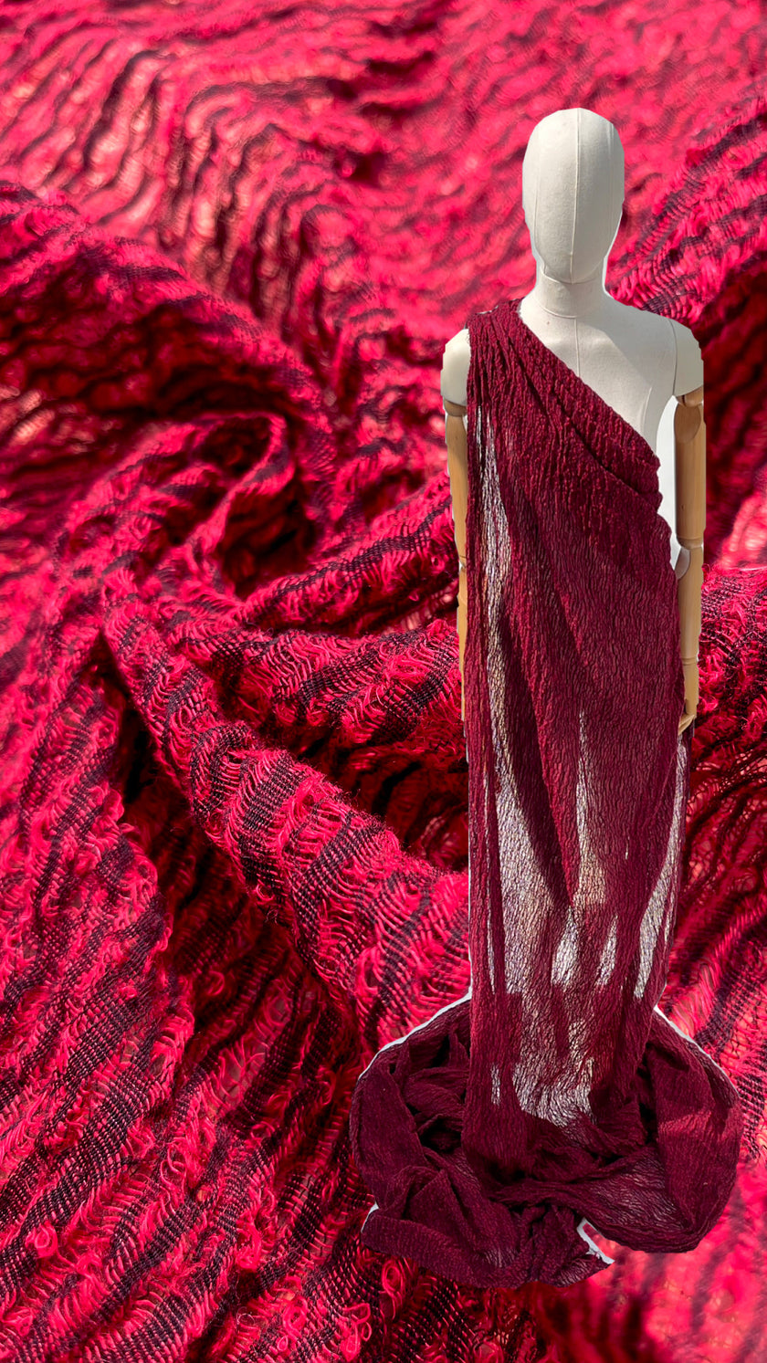 Metre Kare Kırmızı Keten Kumaş, Organik Pamuklu Kumaş, Dokulu El Dokuma Yarı Şeffaf Doğal Kumaşlar.