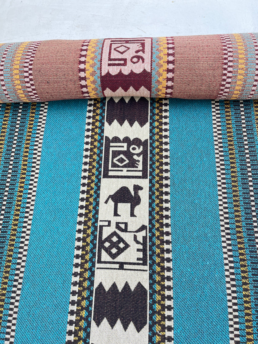 Ağır Ağırlık Kalın Jakarlı Pamuklu Kumaş Metre 400/m2 - Döşemelik Geleneksel Anadolu Etnik Desenli - Döşemelik Kumaşlar. %70 Pamuk %30 Polyester - 140 cm Genişlik. Halı Dokuma Mavi, Kırmızı, Sarı, Siyah Çok Renkli Seçenekler