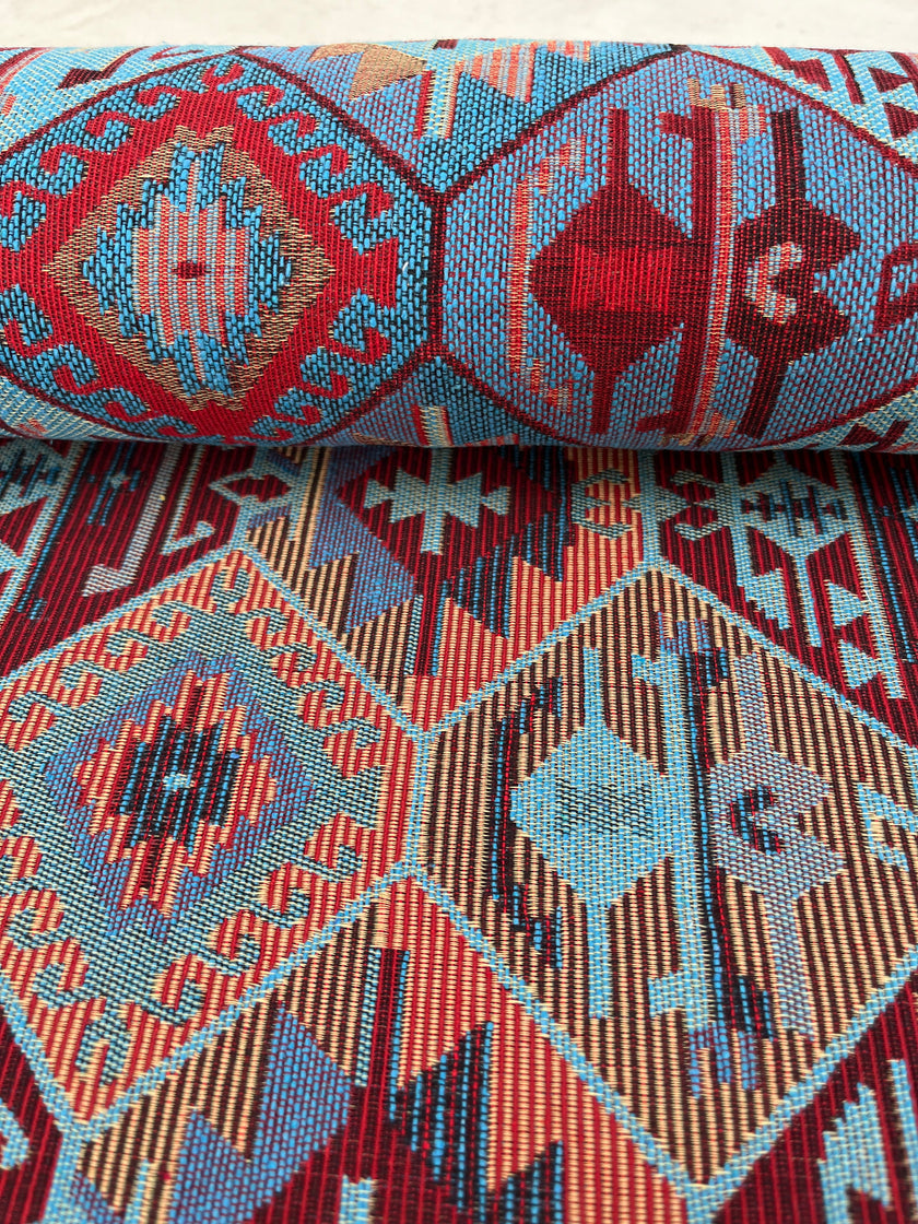 Ağır Gramajlı Kalın Jakarlı Pamuklu Kumaş Metre Başına 400/m2 - Döşemelik Geleneksel Anadolu Etnik Desenli - Döşemelik Kumaşlar. %70 Pamuk %30 Polyester - 140 cm Genişlik. Kilim Dokuma.