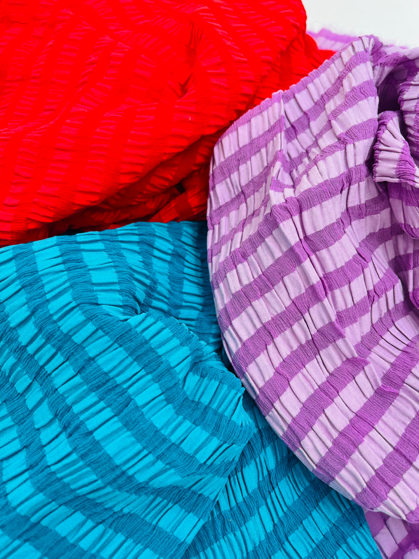 Esnek İpek, Tasarımcı İpek Kumaş, Gingham Desenli İpek, Ekose İpek, Buruşuk İpek, Seersucker İpek.