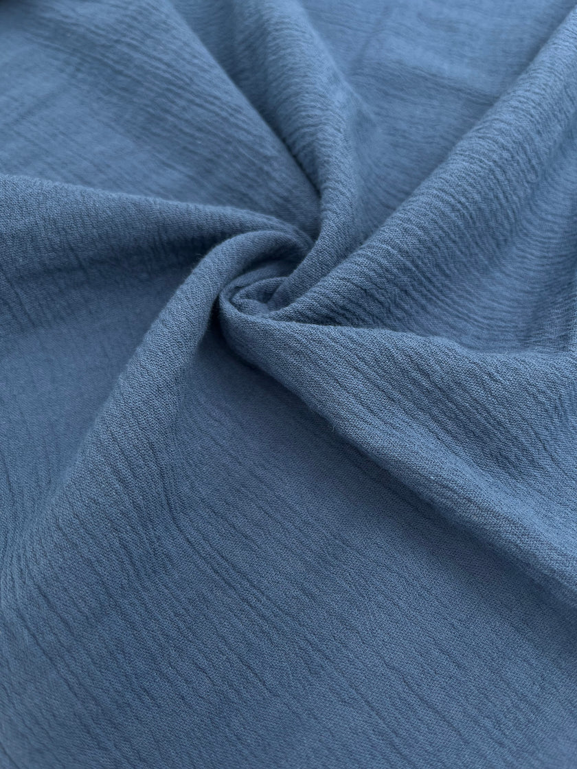 Buruşuk Tül Kumaş, Çok Renkli Seçenekler Mevcut, Sile Kumaş. Sile Kumaş, Bej, Taş Grisi, Şarap Kırmızısı, Deniz Mavisi, Mor, Şarap Kırmızısı.