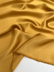 Altın Sarı Saten Saf İpek, Metre İpek, İpek Şifon, Dut İpeği, İpek Metre, Ağır İpek, Lüks İpek Kumaş. 14 mm/ 135 cm genişlik.
