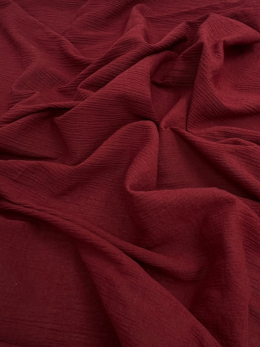 Buruşuk Tül Kumaş, Çok Renkli Seçenekler Mevcut, Sile Kumaş. Sile Kumaş, Bej, Taş Grisi, Şarap Kırmızısı, Deniz Mavisi, Mor, Şarap Kırmızısı.