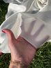Beyaz Buruşuk Efektli Saten Saf İpek, Metre Metre İpek, İpek Şifon, Dut İpeği, İpek Metre, Ağır İpek, Lüks İpek Kumaş. 18mm/ 135 cm genişlik.