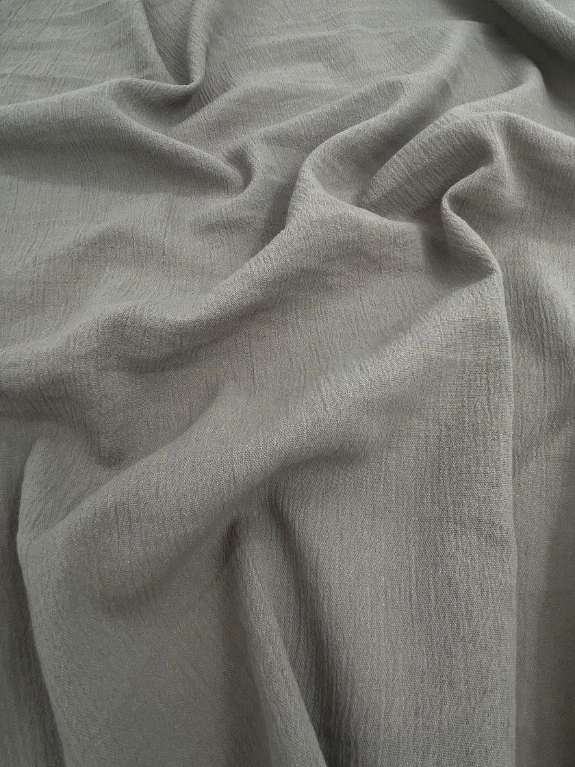 Buruşuk Tül Kumaş, Çok Renkli Seçenekler Mevcut, Sile Kumaş. Sile Kumaş, Bej, Taş Grisi, Şarap Kırmızısı, Deniz Mavisi, Mor, Şarap Kırmızısı.