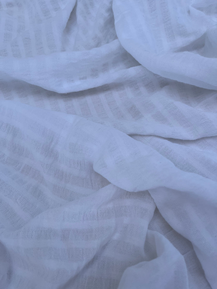 Tissu en coton à rayures, options de couleur marron, vert, noir, crème, blanc disponibles, largeur 165 CM.