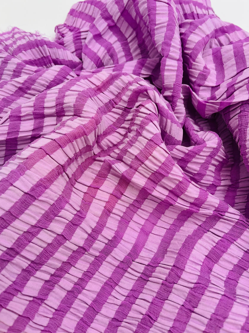 Esnek İpek, Tasarımcı İpek Kumaş, Gingham Desenli İpek, Ekose İpek, Buruşuk İpek, Seersucker İpek.