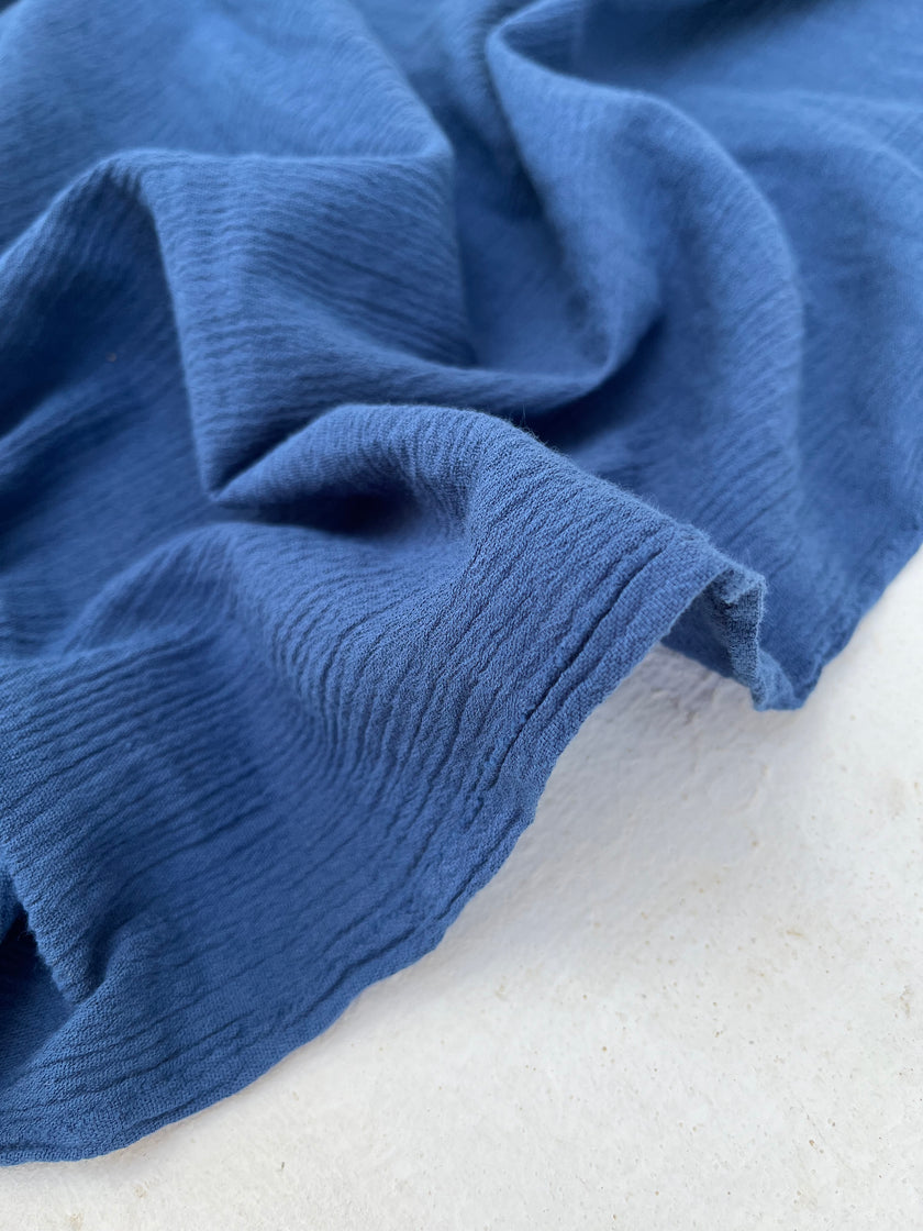 Buruşuk Tül Kumaş, Çok Renkli Seçenekler Mevcut, Sile Kumaş. Sile Kumaş, Bej, Taş Grisi, Şarap Kırmızısı, Deniz Mavisi, Mor, Şarap Kırmızısı.