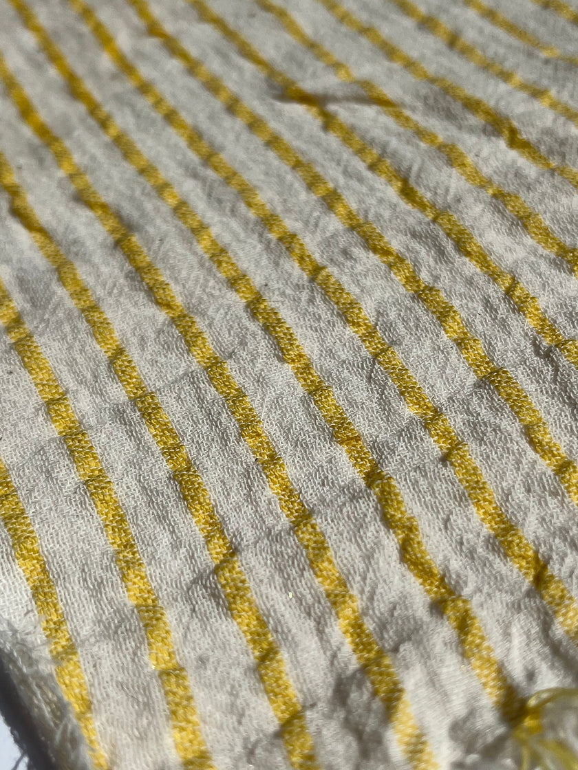 Metre ile Sarı Çizgili Nötr Organik Pamuklu Kumaş, Çizgili Buruşuk Kumaş, Geniş En.