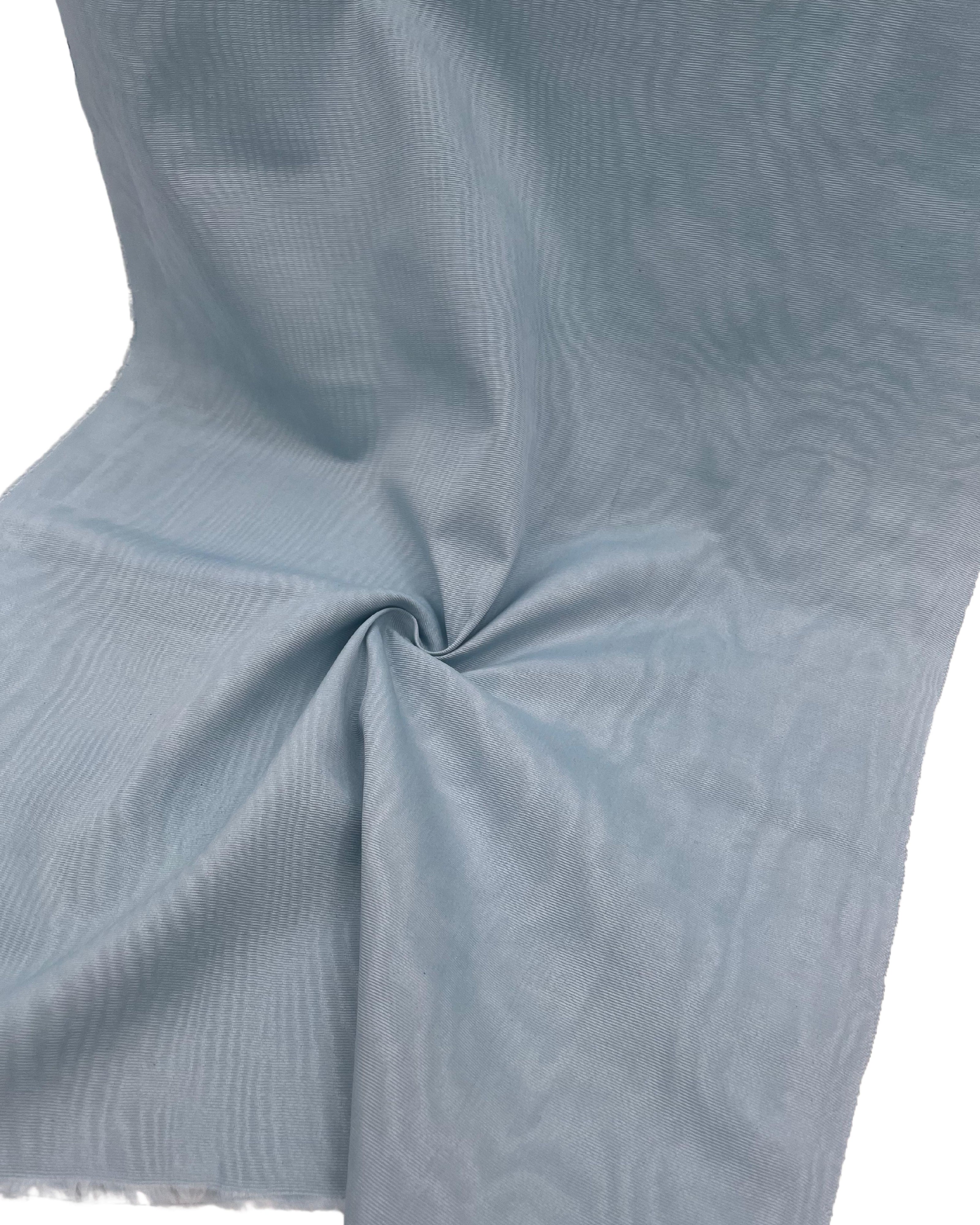Osmanlı Başlık İçin Açık Mavi Lüks İpek Döşeme, Ev Tekstili İç Mekan Kumaşları: Yastık Kılıfları, Kimono Esintili Tasarımlar, Filigran Desenleri.