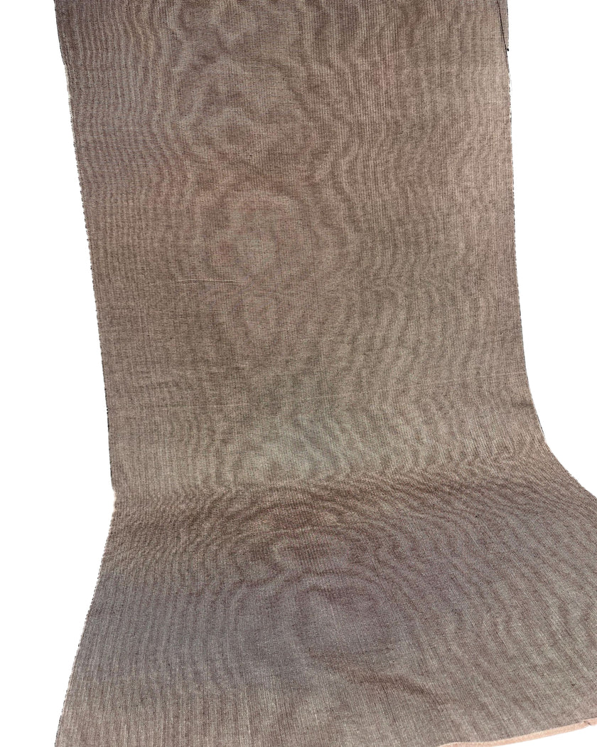 Rembourrage luxueux en soie marron clair pour tête de lit ottoman, tissus d'intérieur pour textiles de maison : housses d'oreiller, motifs inspirés du kimono, motifs en filigrane.