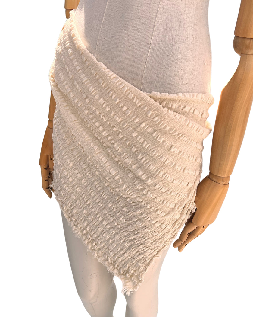 Nötr Dokulu Pamuklu Esnek Buruşuk Kumaş: Kimono Yaz Etekleri Yenidoğan Kıyafetleri İçin Benzersiz Kalite | Esnek Seçenekler, El Dokuması.