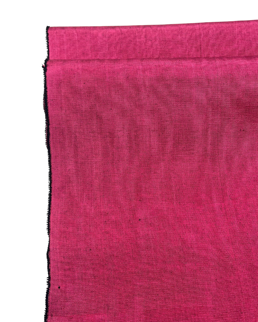 Rembourrage luxueux en soie rose pour tête de lit ottoman, tissus d'intérieur pour textiles de maison : housses d'oreiller, motifs inspirés du kimono, motifs en filigrane.