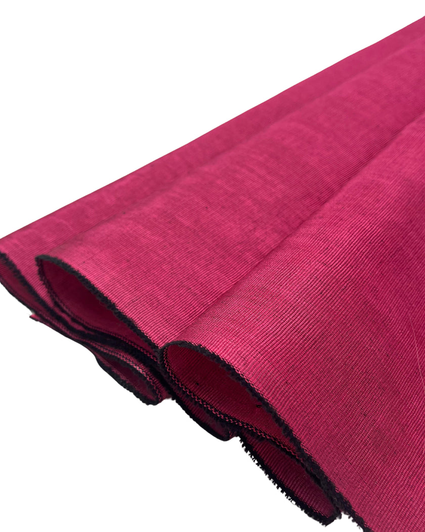Rembourrage luxueux en soie rose pour tête de lit ottoman, tissus d'intérieur pour textiles de maison : housses d'oreiller, motifs inspirés du kimono, motifs en filigrane.