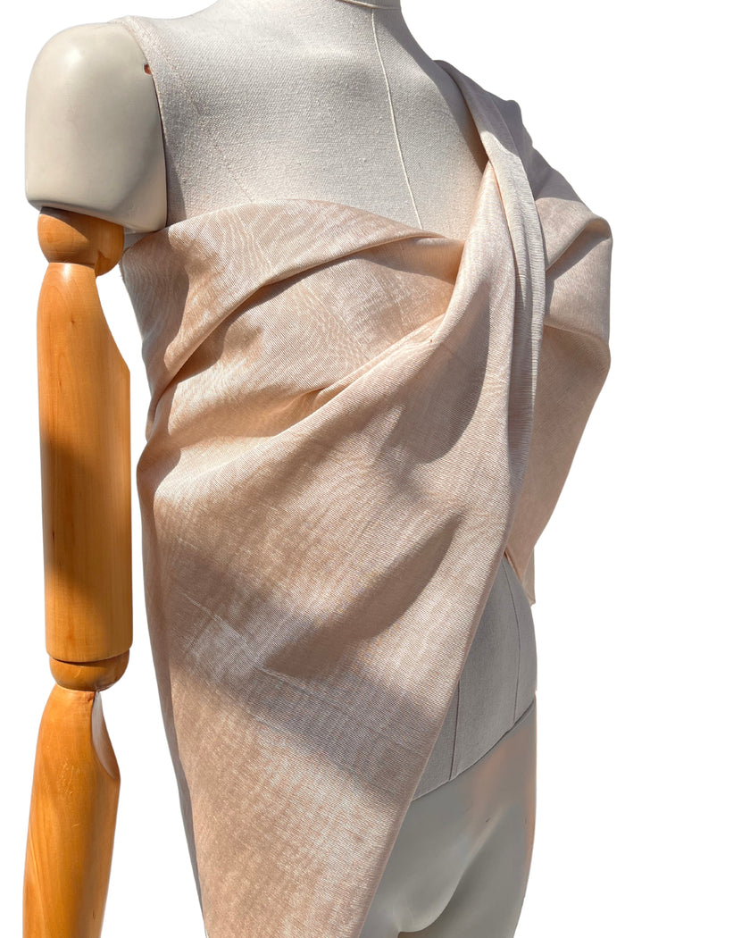 Kum Beji Lüks İpek Döşeme Osmanlı Başlık, Ev Tekstili İç Mekan Kumaşları: Yastık Kılıfları, Kimono Esintili Tasarımlar, Filigran Desenleri.