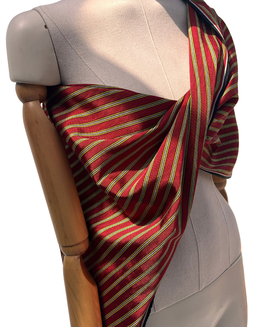 Osmanlı Başlıklı Kırmızı Çizgili Lüks İpek Döşeme, Ev Tekstili İç Mekan Kumaşları: Yastık Kılıfları, Kimono Esintili Tasarımlar, İpek Şantung.