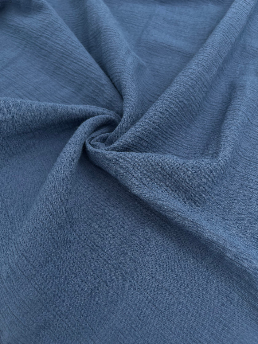 Buruşuk Tül Kumaş, Çok Renkli Seçenekler Mevcut, Sile Kumaş. Sile Kumaş, Bej, Taş Grisi, Şarap Kırmızısı, Deniz Mavisi, Mor, Şarap Kırmızısı.