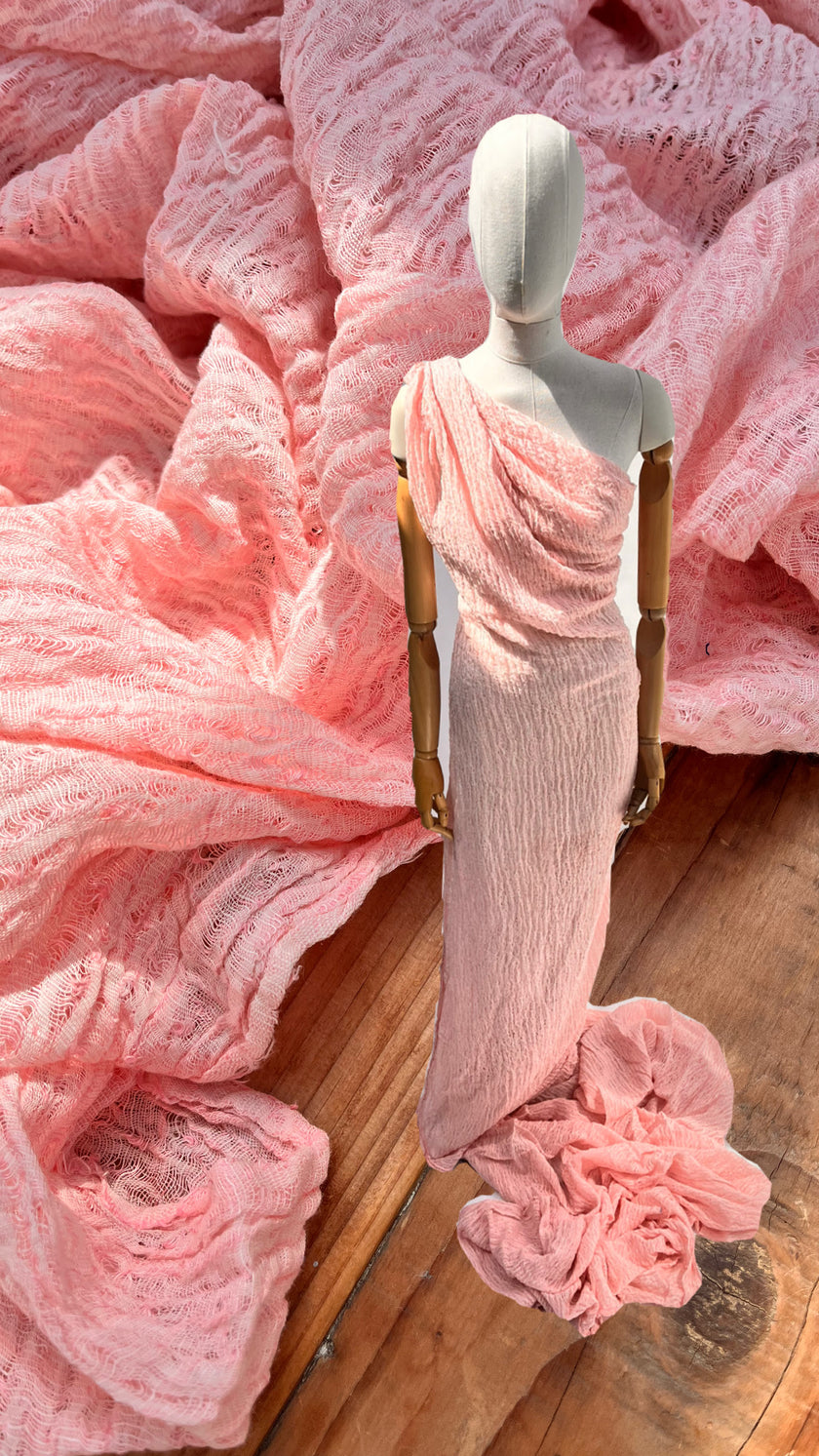 Metre Kare Şeker Pembe Keten Kumaş, Organik Pamuklu Kumaş, Dokulu El Dokuma Yarı Şeffaf Doğal Kumaşlar.