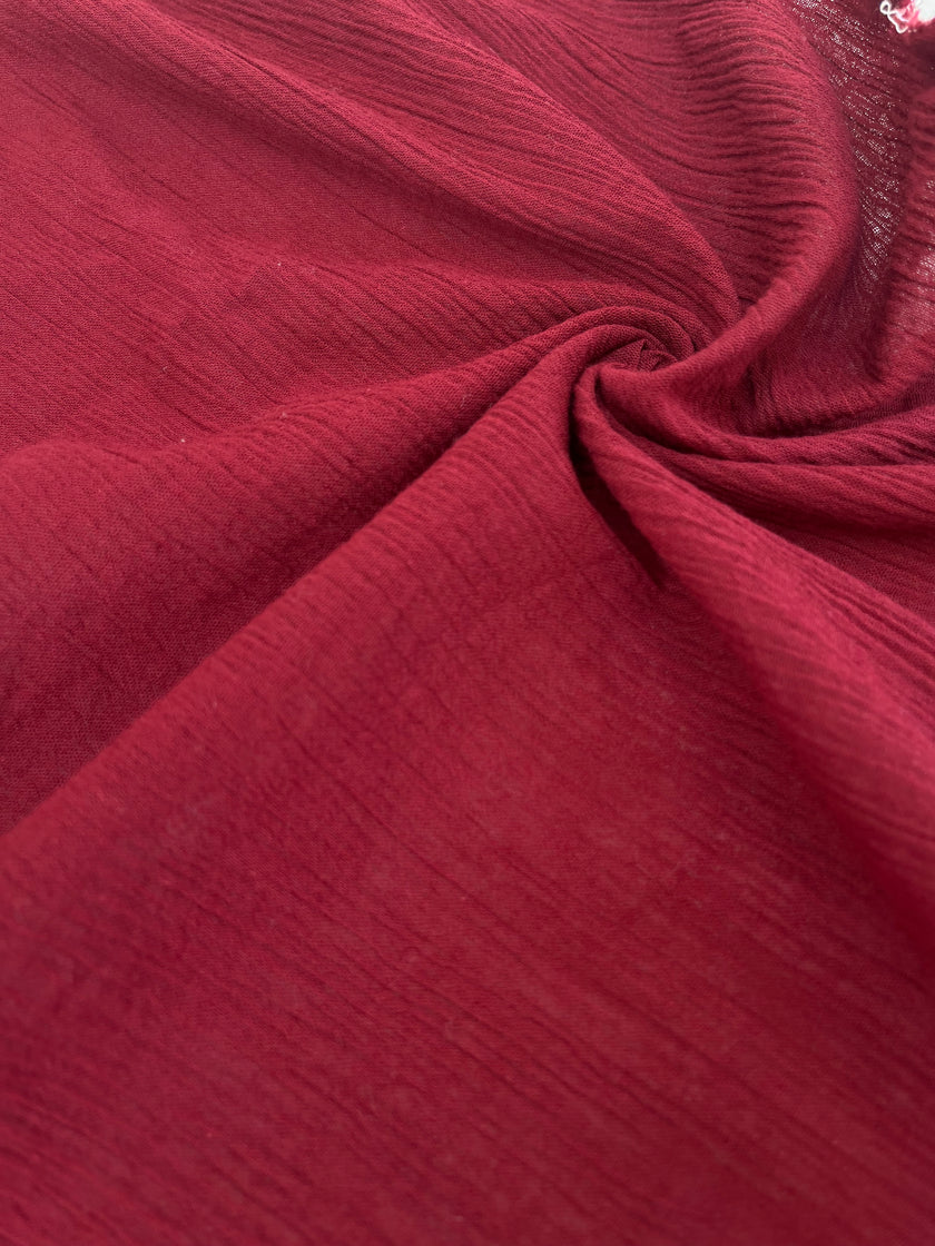 Buruşuk Tül Kumaş, Çok Renkli Seçenekler Mevcut, Sile Kumaş. Sile Kumaş, Bej, Taş Grisi, Şarap Kırmızısı, Deniz Mavisi, Mor, Şarap Kırmızısı.