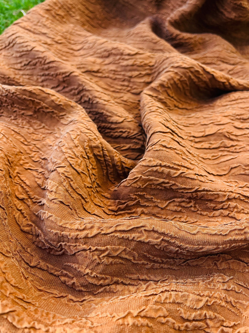 Jakarlı Şifon İpek, Tasarımcı İpek Kumaş.