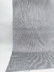 Rembourrage luxueux en soie gris argenté pour tête de lit ottoman, tissus d'intérieur pour textiles de maison : housses d'oreiller, motifs inspirés du kimono, motifs en filigrane.