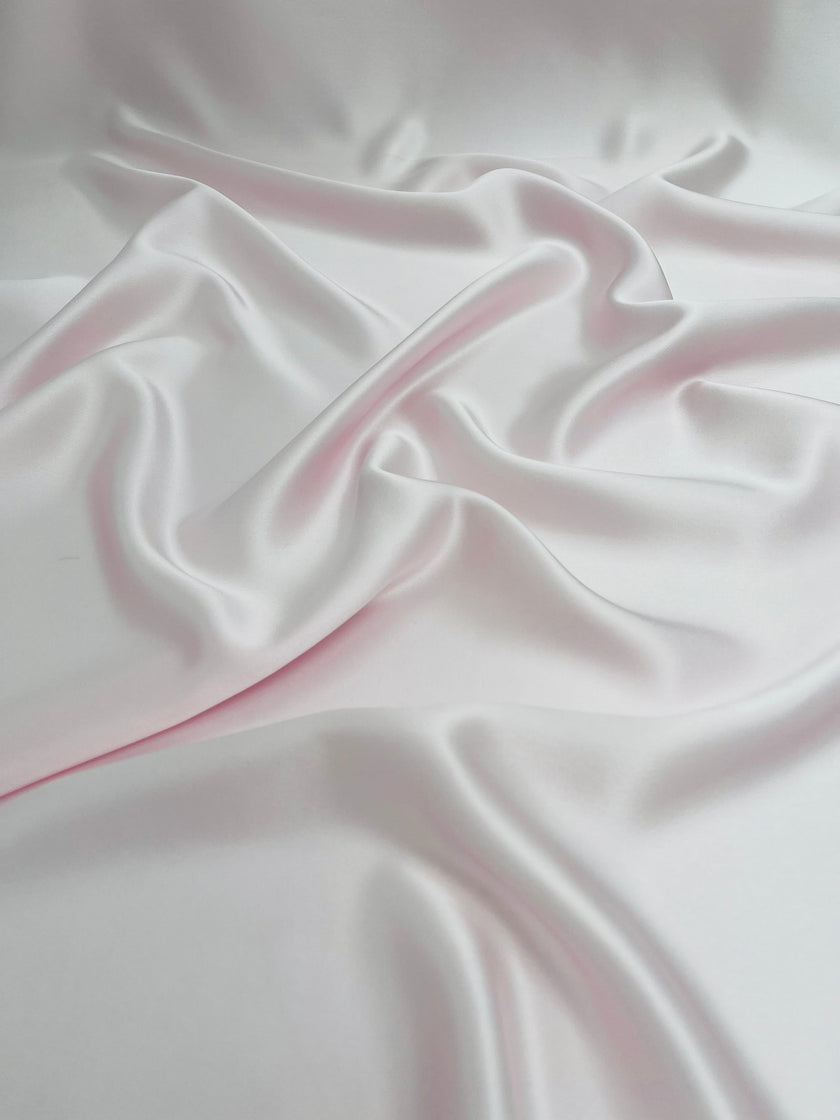 Rose Mary İpek Metre İpek, İpek Şifon, Dut İpeği, İpek Metraj, Ağır İpek, Lüks İpek Kumaş. 23mm/ 135 cm genişlik.