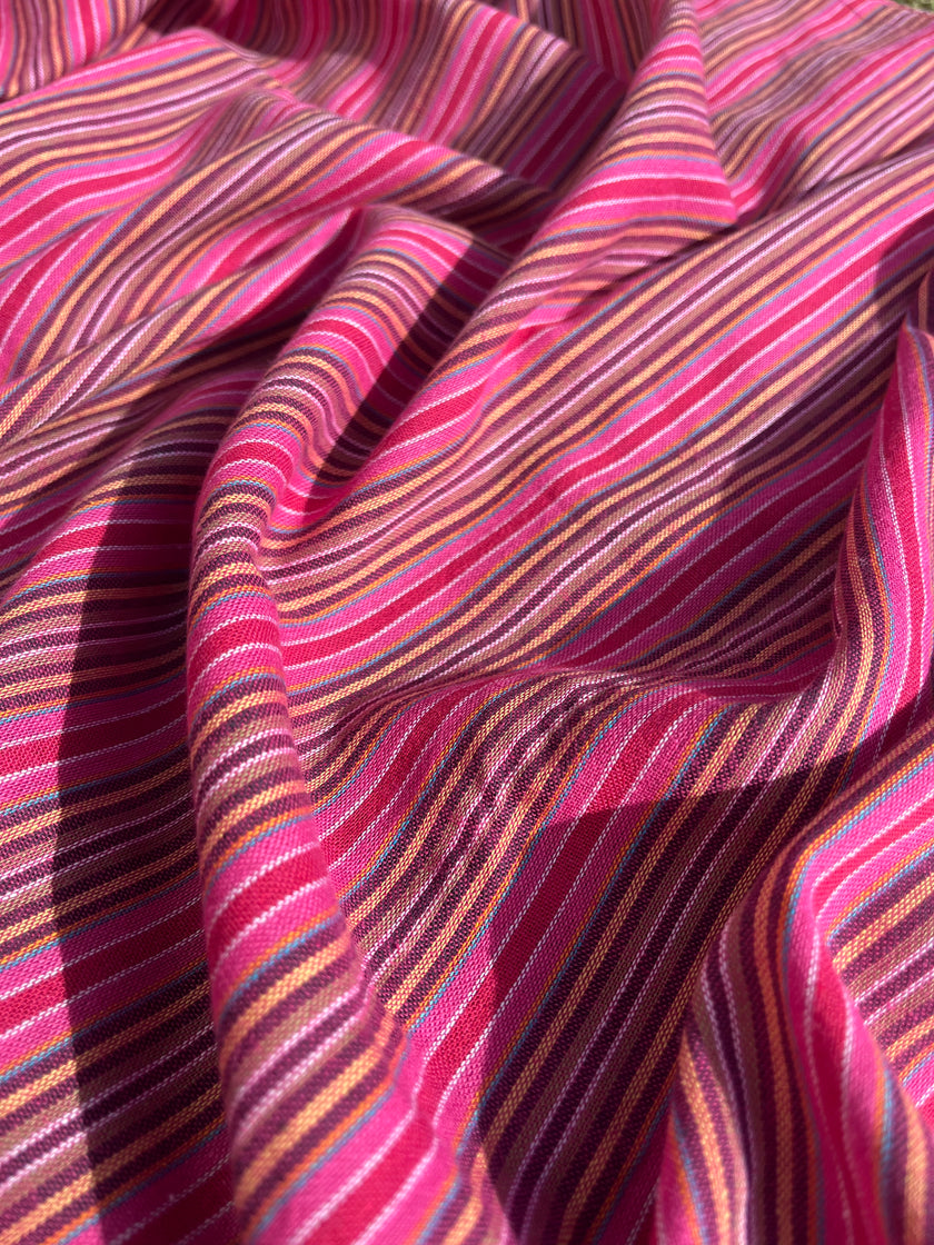Metreyle Organik Pamuklu Kumaş, Çizgili İplik Boyalı Kumaş, Geniş En. Pembe Kırmızı Çok Renkli Seçenekler.