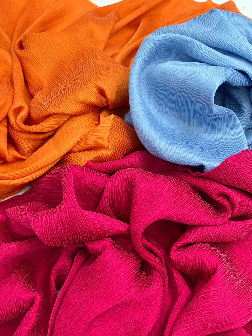 Açık Mavi, Metre İpek, Doğal İpek, İpek Şifon, Dut İpeği, İpek Duvak, İpek Metraj, Buruşuk İpek, Ekose İpek, Dokulu İpek.