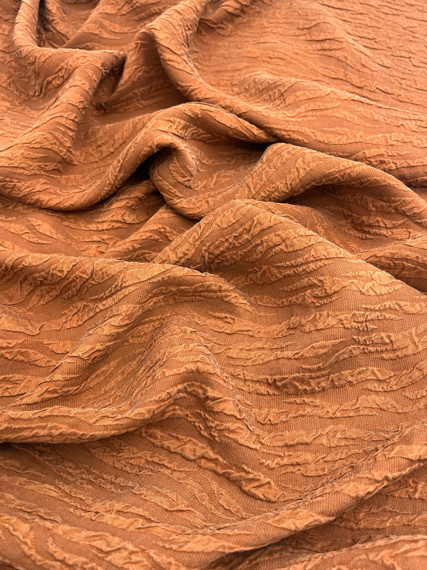 Jakarlı Şifon İpek, Tasarımcı İpek Kumaş.