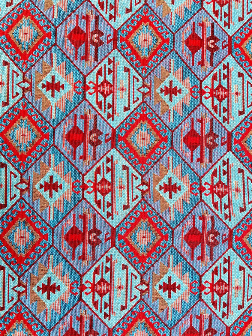 Ağır Gramajlı Kalın Jakarlı Pamuklu Kumaş Metre Başına 400/m2 - Döşemelik Geleneksel Anadolu Etnik Desenli - Döşemelik Kumaşlar. %70 Pamuk %30 Polyester - 140 cm Genişlik. Kilim Dokuma.