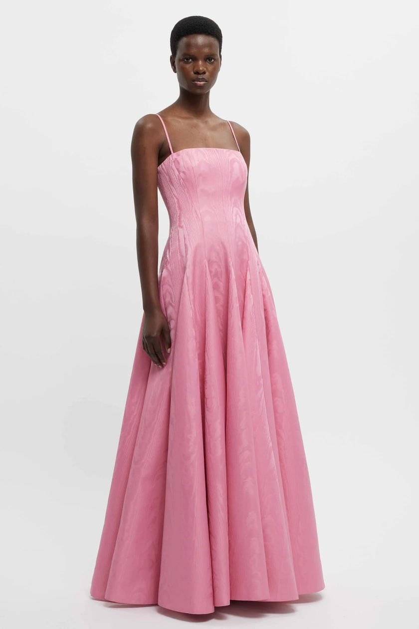 Osmanlı Başlık İçin Pastel Pembe Lüks İpek Döşeme, Ev Tekstili İç Mekan Kumaşları: Yastık Kılıfları, Kimono Esintili Tasarımlar, Filigran Desenleri.