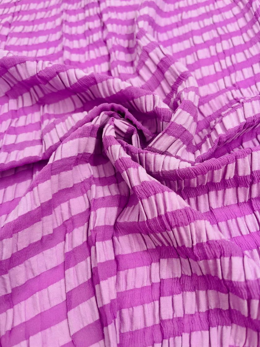 Esnek İpek, Tasarımcı İpek Kumaş, Gingham Desenli İpek, Ekose İpek, Buruşuk İpek, Seersucker İpek.