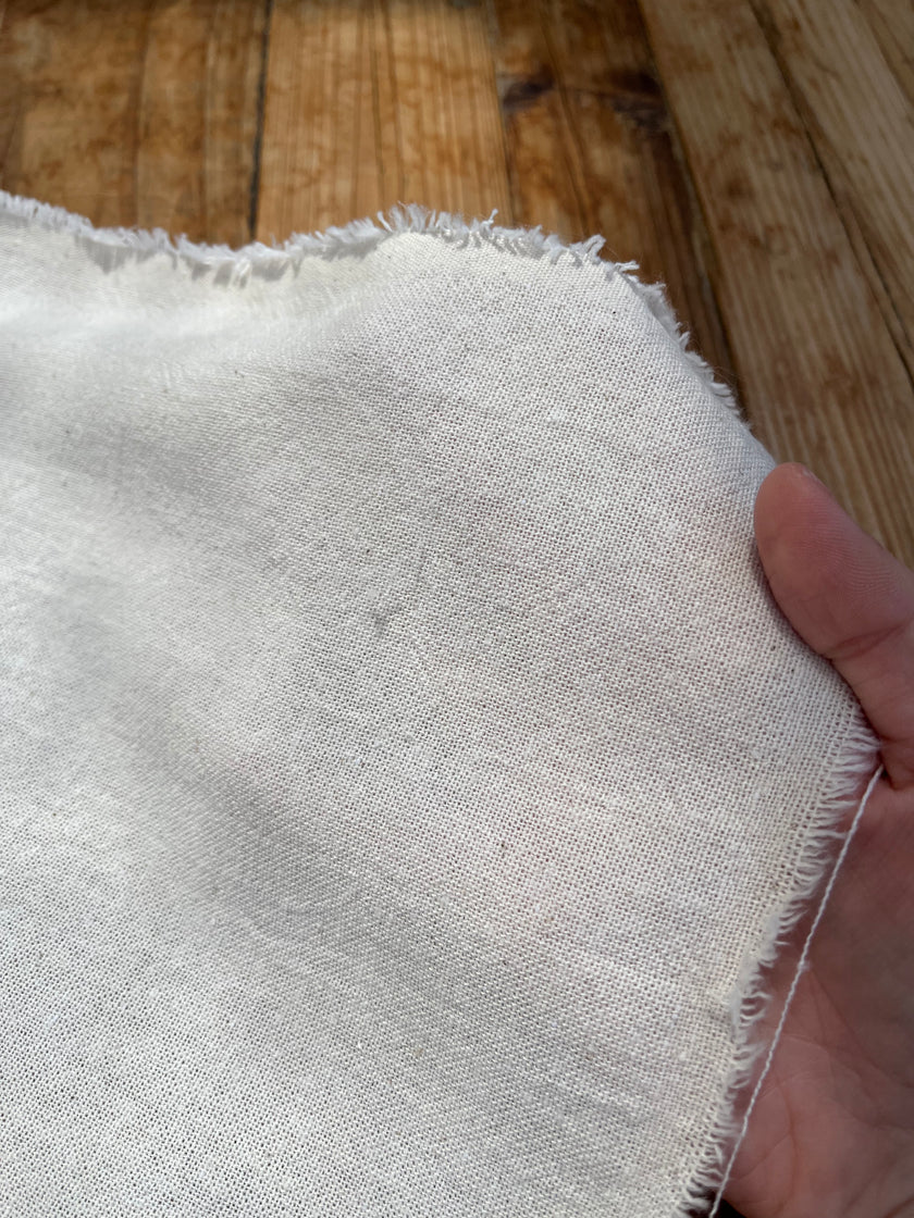 Ağartılmamış Nötr Fildişi Rengi Buruşuk Tül Kumaş, Sile Kumaş. Sile Kumaş.