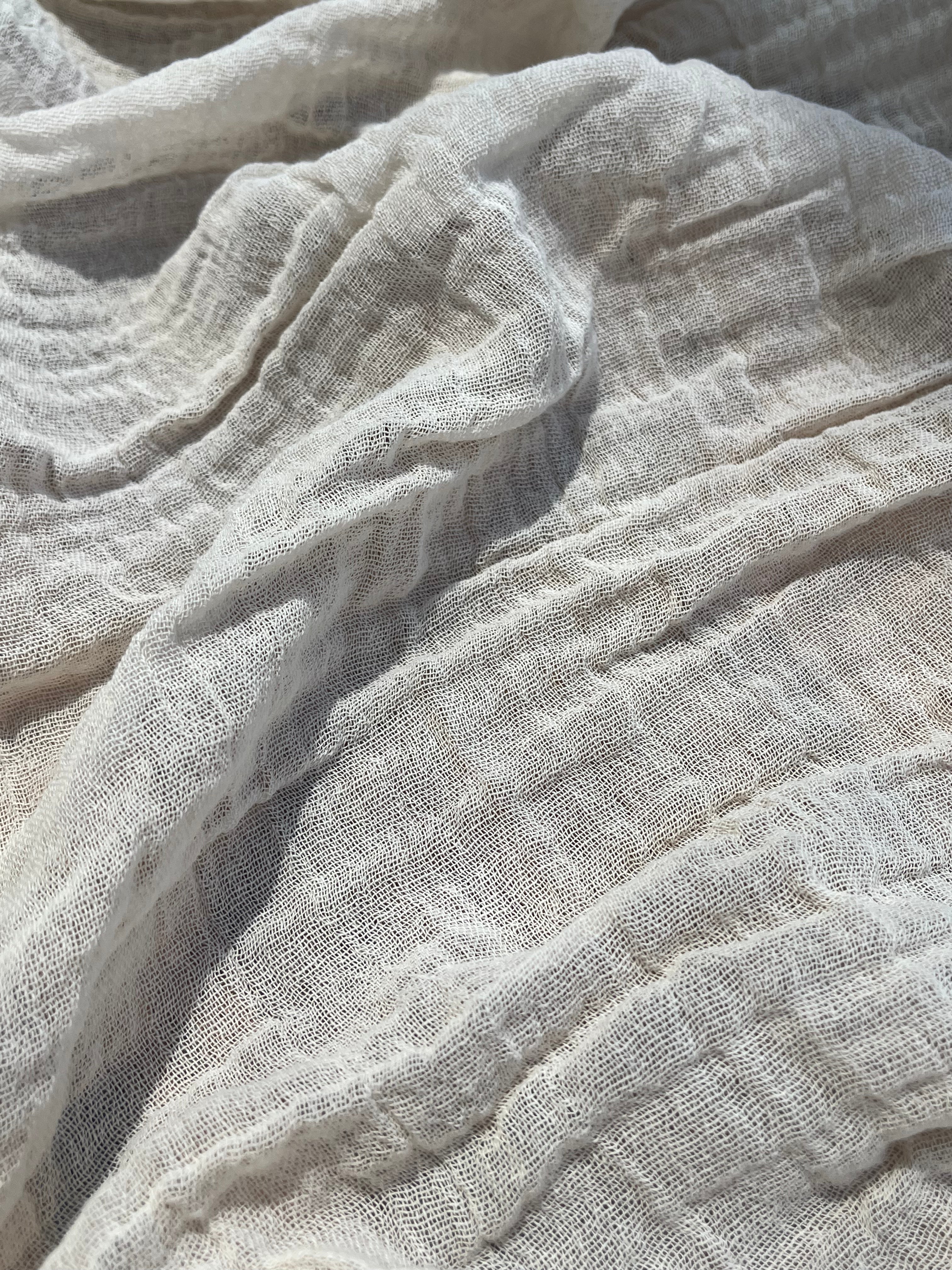 Gauze Crinkle Cotton Fabric By The Meter/80 GSM/ Wide Width: 180 cm.