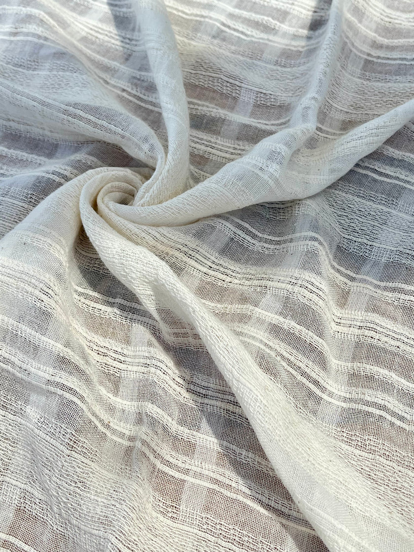 Ağartılmamış Nötr Fildişi Rengi Buruşuk Tül Kumaş, Sile Kumaş. Sile Kumaş.