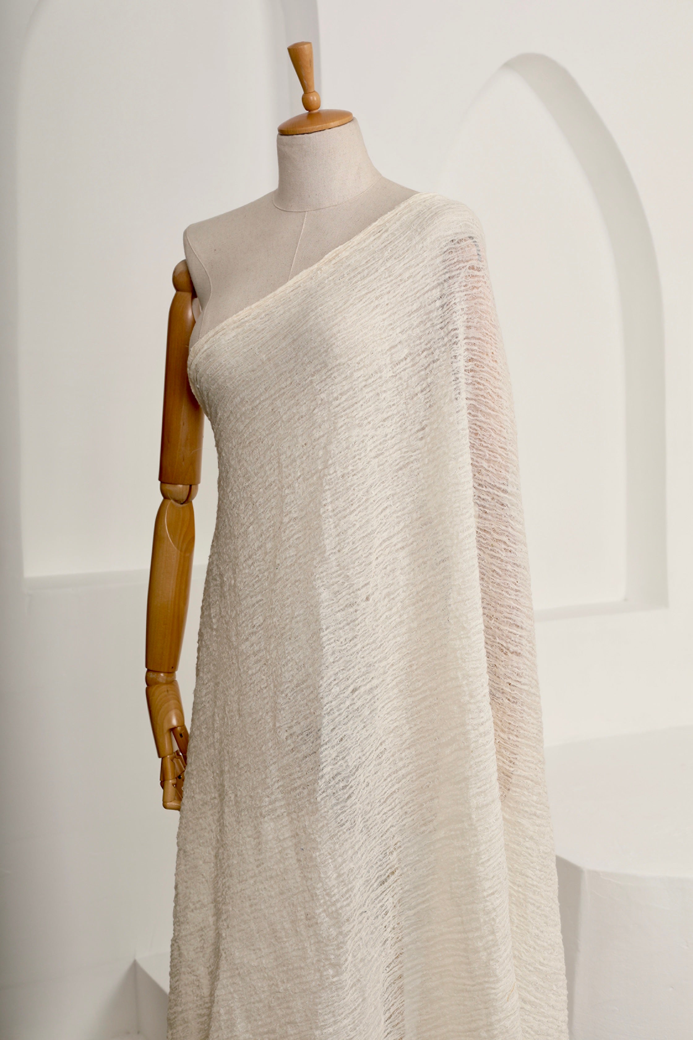 Tissu en lin par cour, tissu en coton biologique, tissus naturels semi-transparents texturés / non blanchis, blanc ivoire.