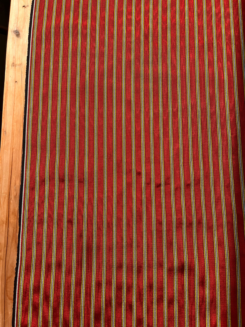 Osmanlı Başlıklı Kırmızı Çizgili Lüks İpek Döşeme, Ev Tekstili İç Mekan Kumaşları: Yastık Kılıfları, Kimono Esintili Tasarımlar, İpek Şantung.