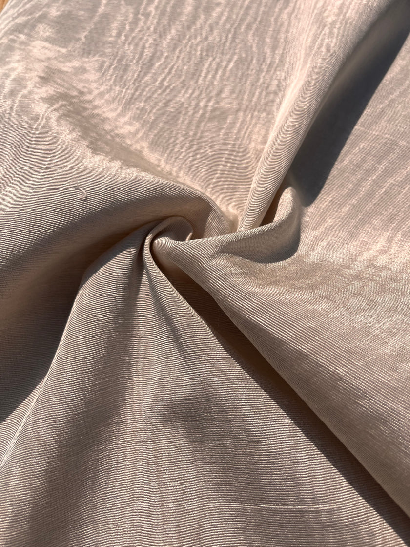 Kum Beji Lüks İpek Döşeme Osmanlı Başlık, Ev Tekstili İç Mekan Kumaşları: Yastık Kılıfları, Kimono Esintili Tasarımlar, Filigran Desenleri.