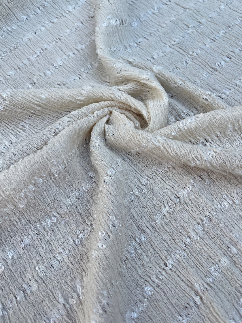 Nötr Dokulu Pamuklu Esnek Buruşuk Kumaş: Kimono Yaz Etekleri Yenidoğan Kıyafetleri İçin Benzersiz Kalite | Esnek Seçenekler, El Dokuması.