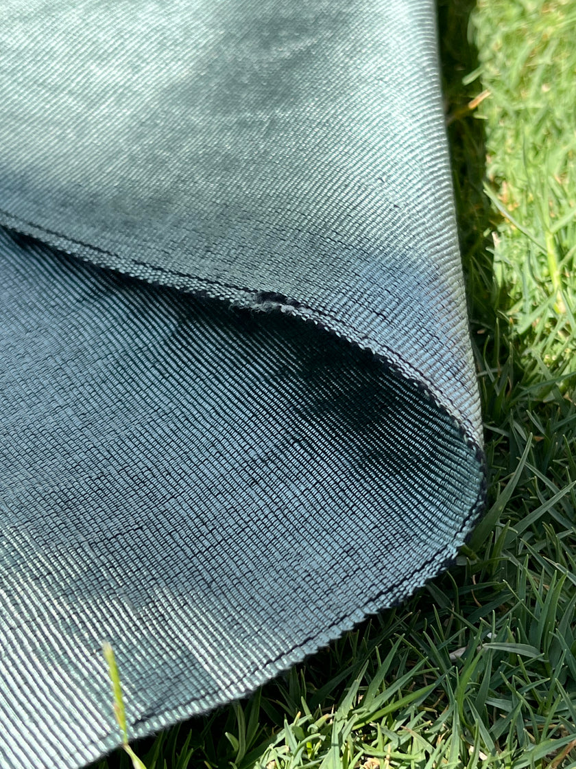 Tapisserie d'ameublement luxueuse en soie verte pour tête de lit ottomane, tissus d'intérieur pour textiles de maison : housses d'oreiller, motifs inspirés du kimono, motifs en filigrane.