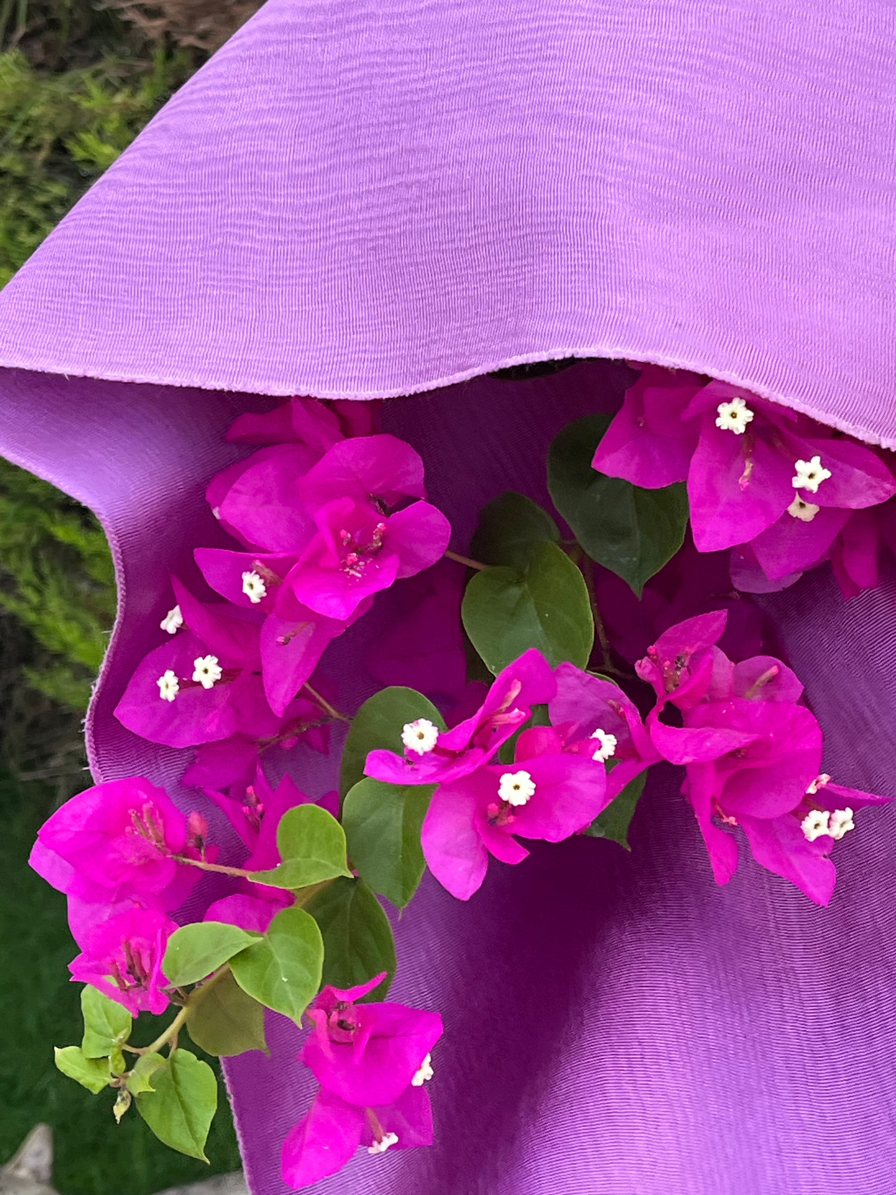 Leylak Pembe İpek Kumaş, Metreyle İpek. Filigran Desen, Şantung İpek, Geniş Moiré İpek Kumaş, Geniş Kalın İpek Kurdele, İpek Döşemelik Kumaş.