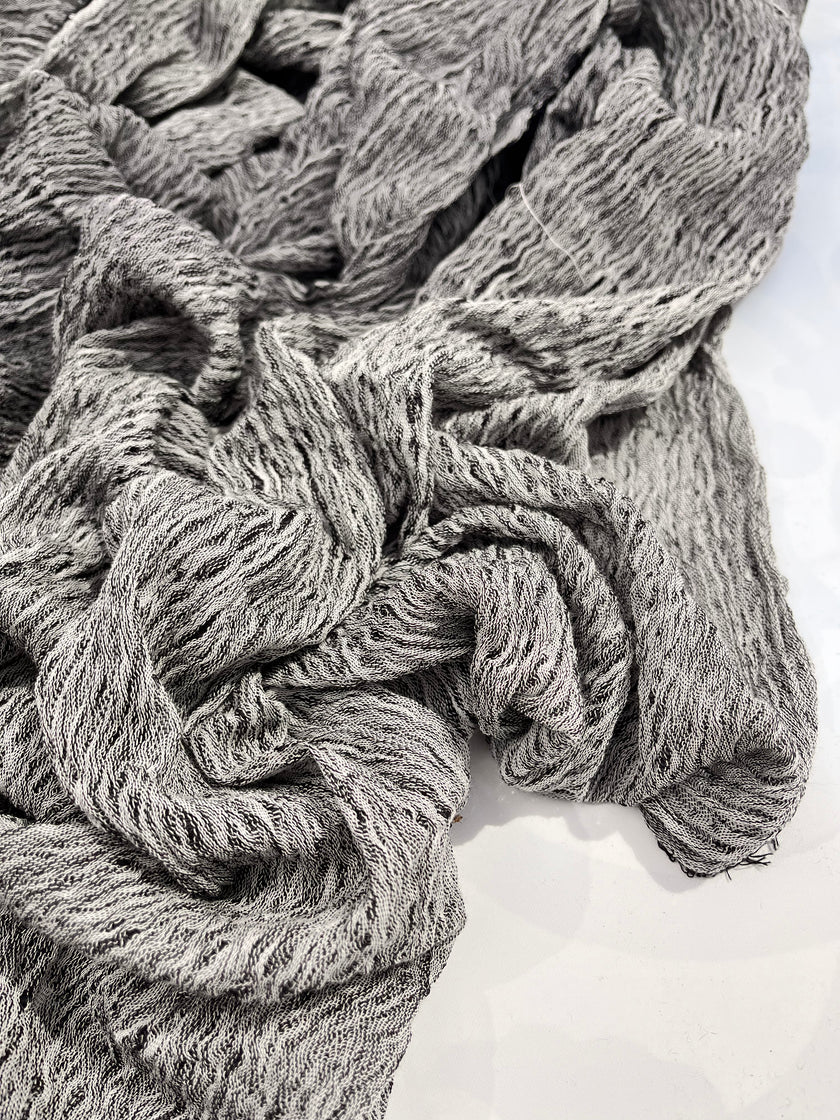 Metre Kare Siyah Beyaz Keten Kumaş, Organik Pamuklu Kumaş, Dokulu El Dokuma Yarı Şeffaf Doğal Kumaşlar.