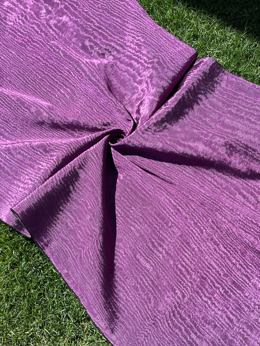 Leylak Pembe İpek Kumaş, Metreyle İpek. Filigran Desen, Şantung İpek, Geniş Moiré İpek Kumaş, Geniş Kalın İpek Kurdele, İpek Döşemelik Kumaş.