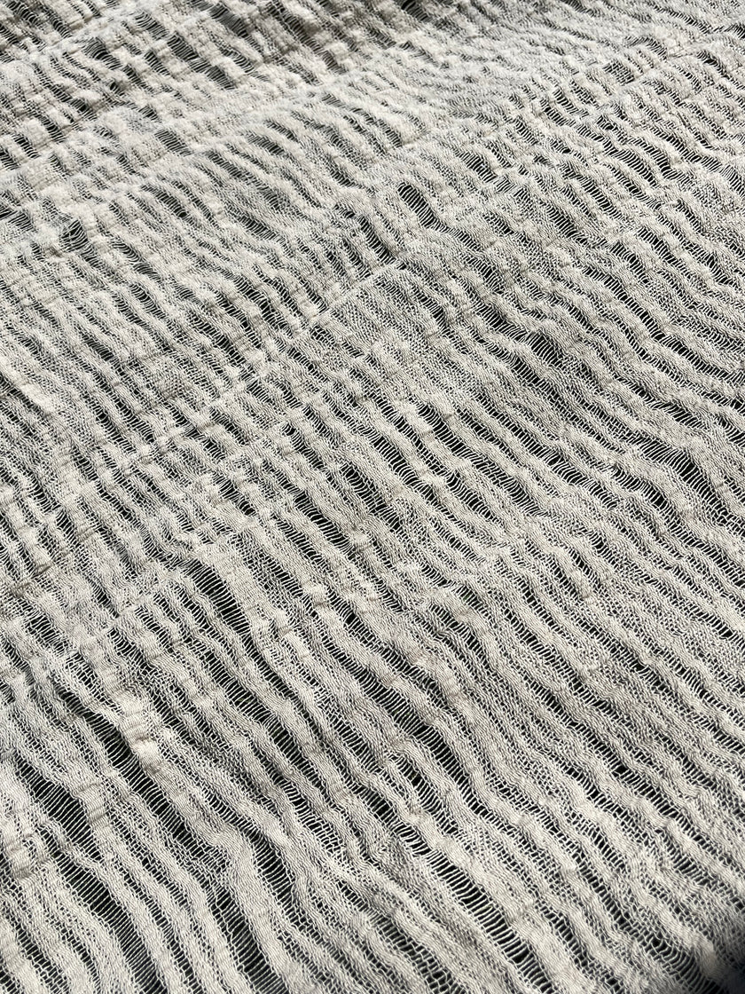 Nötr Dokulu Türk Pamuğu Buruşuk Kumaş: Kimono Yaz Elbiseleri, Yenidoğan Kıyafetleri İçin Benzersiz Kalite | Tül, Şeffaf ve Esnek Seçenekler