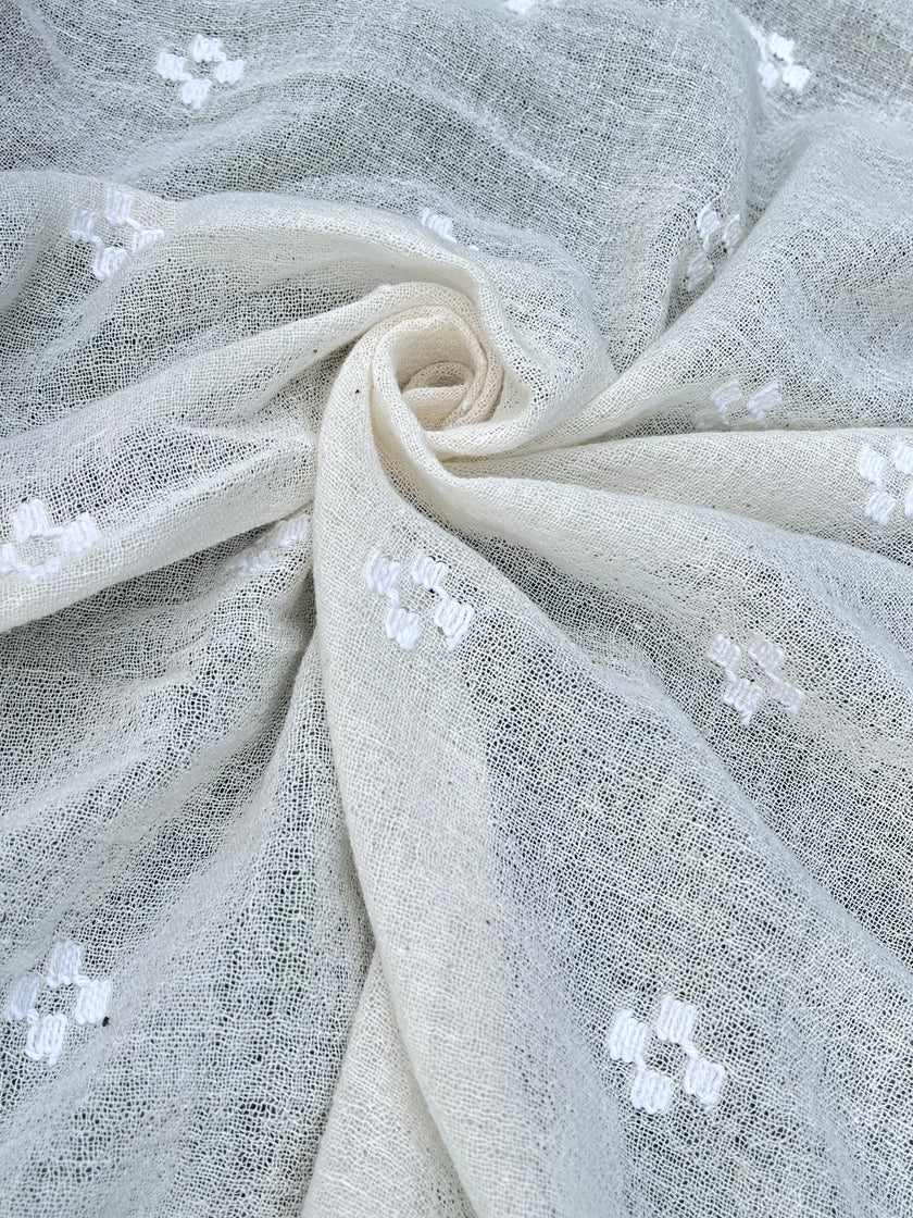 El Dokuma Doğal Kumaşlar, El Tezgahında Benzersiz Dokulu Kumaş, Özel Üretim, Özel İşçilik, Siparişe Göre Dokuma, Organik Pamuklu İşlemeli Geleneksel Dokumalar.