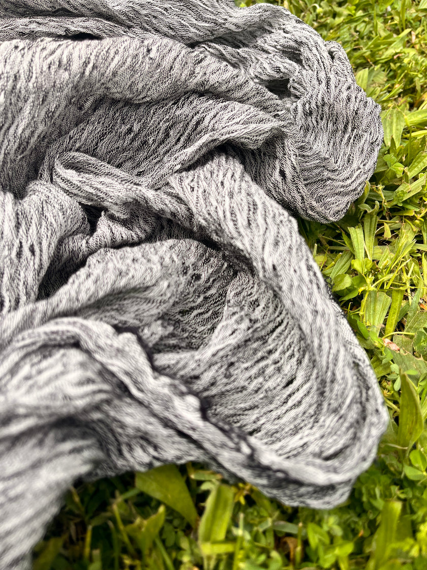 Metre Kare Siyah Beyaz Keten Kumaş, Organik Pamuklu Kumaş, Dokulu El Dokuma Yarı Şeffaf Doğal Kumaşlar.